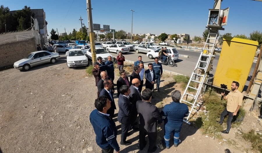 بازدید معاون هماهنگی توزیع توانیر از طرحهای برق قزوین