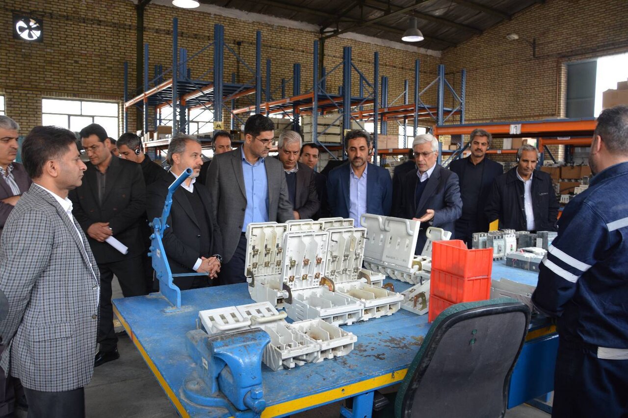برگزاری سومین نشست هیات مدیره انجمن صنفی کارفرمایی شرکتهای توزیع برق کشور در مشهد برگزاری سومین نشست هیات مدیره انجمن صنفی کارفرمایی شرکتهای توزیع برق کشور در مشهد