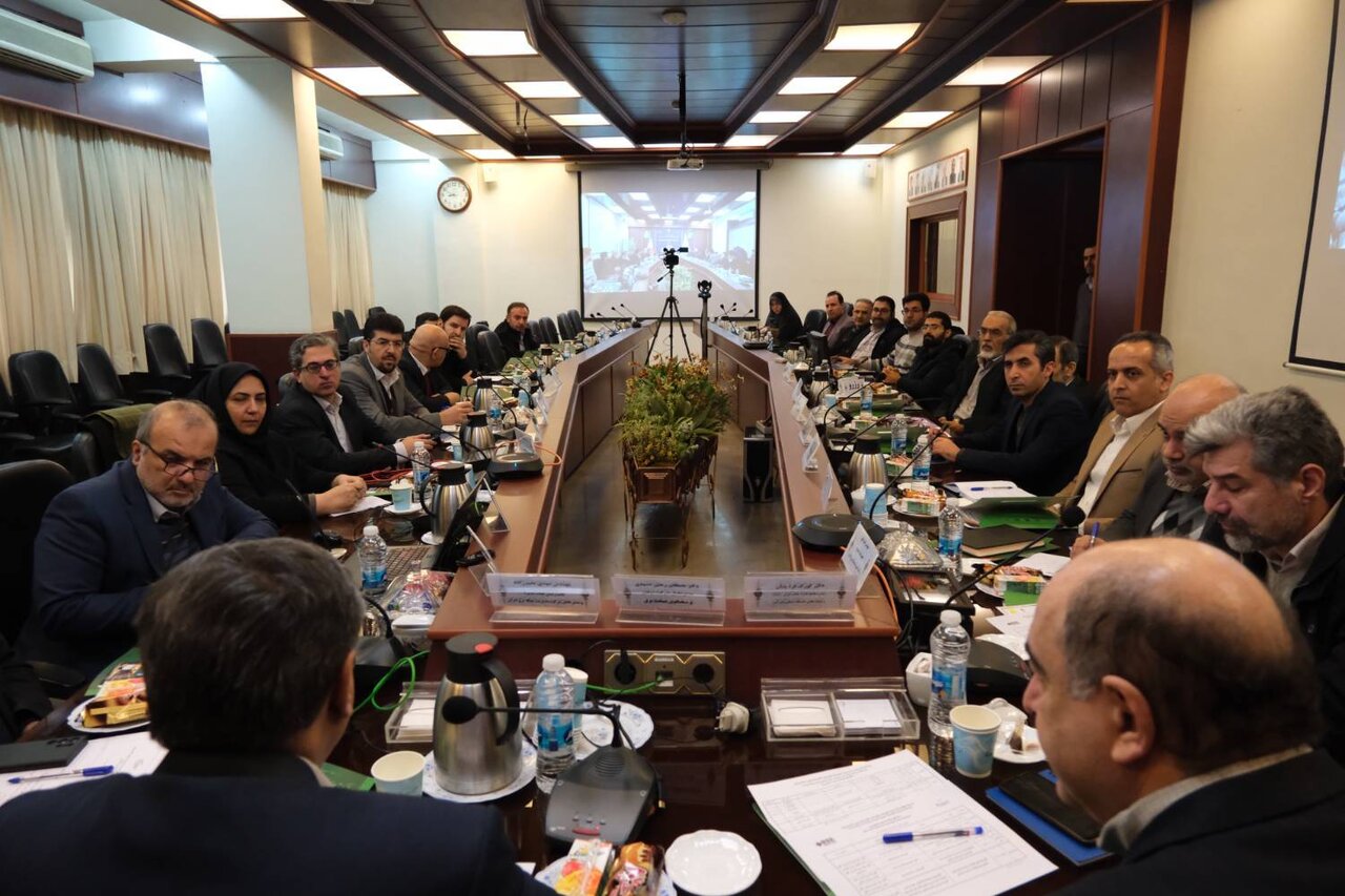 بررسی چالشهای پیش روی صنعت برق در چهارمین نشست مشترک مجمع قدرت IEEE بخش ایران و شرکت مدیریت شبکه