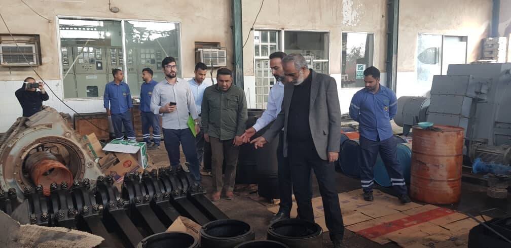 بازدید مجری برق روستایی توانیر از امکانات و زیرساختهای تامین برق جزیره ابوموسی بازدید مجری برق روستایی توانیر از امکانات و زیرساختهای تامین برق جزیره ابوموسی