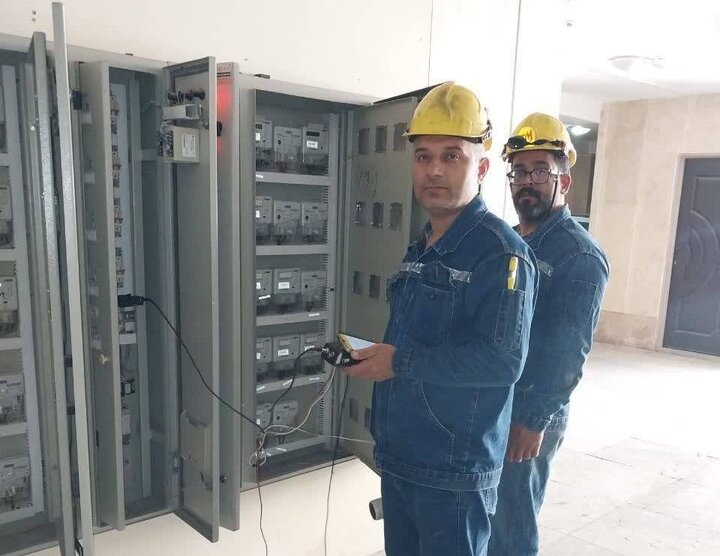 آغاز تعویض ۱۹ هزار کنتور برق مشترکان پرمصرف در استان مرکزی