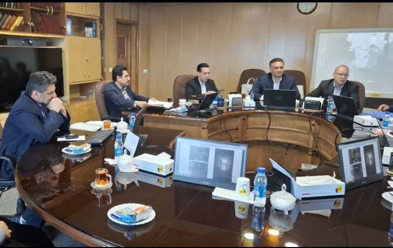 نشست تخصصی بازسازی نگارخانه شهدا برگزار شد نشست تخصصی بازسازی نگارخانه شهدا برگزار شد