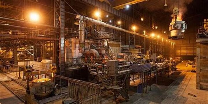 نگاهی به روند مصرف برق صنایع در فروردین ۱۴۰۴