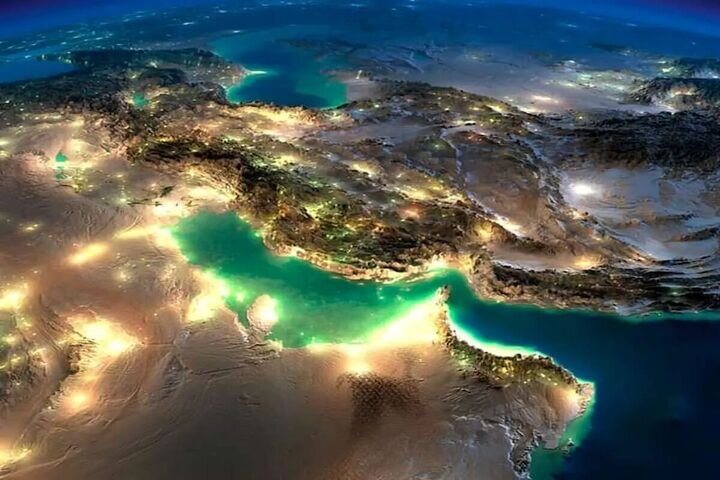 تامین برق پایدار جزایر ایرانی در روز ملی خلیج فارس تامین برق پایدار جزایر ایرانی در روز ملی خلیج فارس