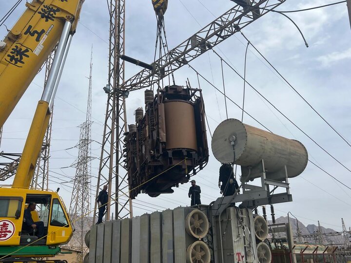 ترانسفورماتور ۵۰ مگاولت آمپری پست ۲۳۰ کیلوولت دوگنبدان وارد مدار شد