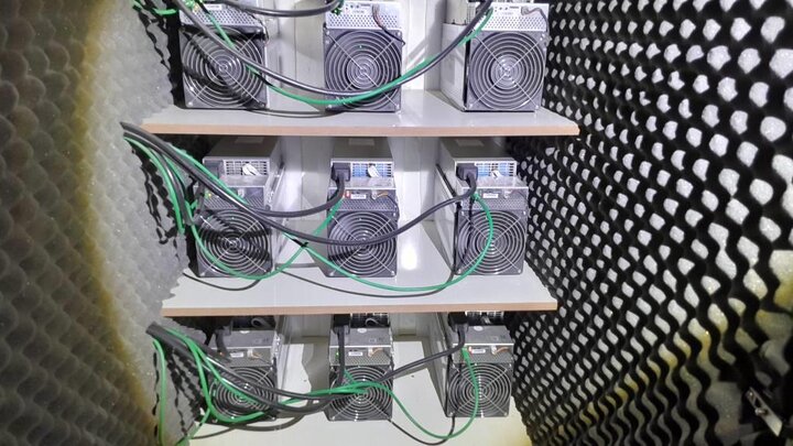 جمع‌آوری ۶۵۷ دستگاه ماینر غیرمجاز در تبریز از ابتدای سال ۱۴۰۴