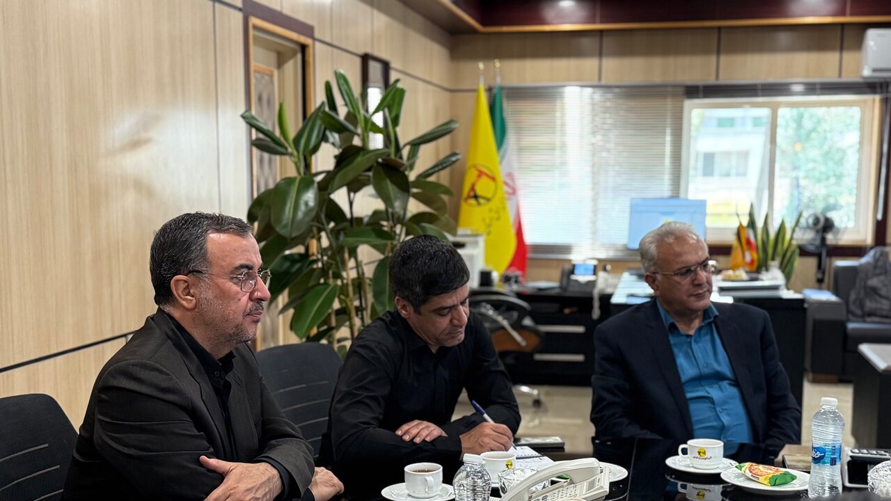 وصول مطالبات موتور محرکه صنعت برق است وصول مطالبات موتور محرکه صنعت برق است