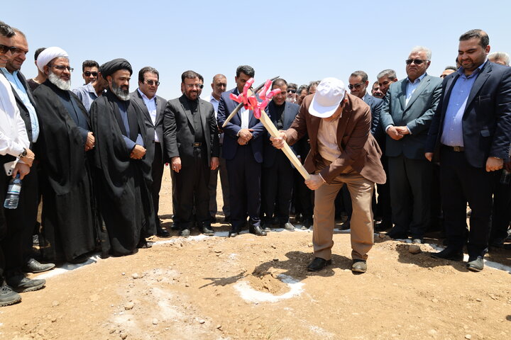 آغاز عملیات اجرایی نیروگاه خورشیدی ۳ مگاواتی در شهرستان کوار فارس