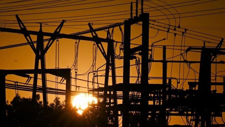 لزوم همراهی همه مشترکان صنعتی، کشاورزی، خانگی و اصناف برای مدیریت مصرف برق
