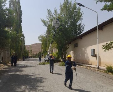 برق‌رسانی به ایستگاه پمپاژ آب در سرخه سمنان