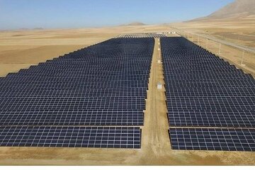  افتتاح و آغاز عملیات اجرایی فاز نخست نیروگاه خورشیدی خراسان جنوبی