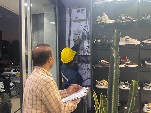 شناسایی و کشف ۵۹۰ مورد انشعاب غیرمجاز در امور برق مرکز کرمانشاه