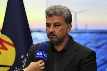 افزایش ظرفیت تولید برق با ورود واحدهای جدید مقیاس کوچک و نیروگاه‌های تجدیدپذیر 