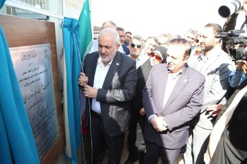 نیروگاه خورشیدی ۶ مگاواتی رضی‌آباد در شهرستان آبیک به بهره‌برداری رسید