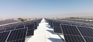 بهره‌برداری از بزرگترین نیروگاه خورشیدی سقفی کشور با ظرفیت ۴/۵مگاوات در چناران