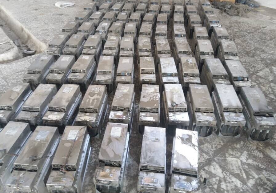 کشف و ضبط ۶۸ دستگاه ماینر غیرمجاز در استان مازندران کشف و ضبط ۶۸ دستگاه ماینر غیرمجاز در استان مازندران