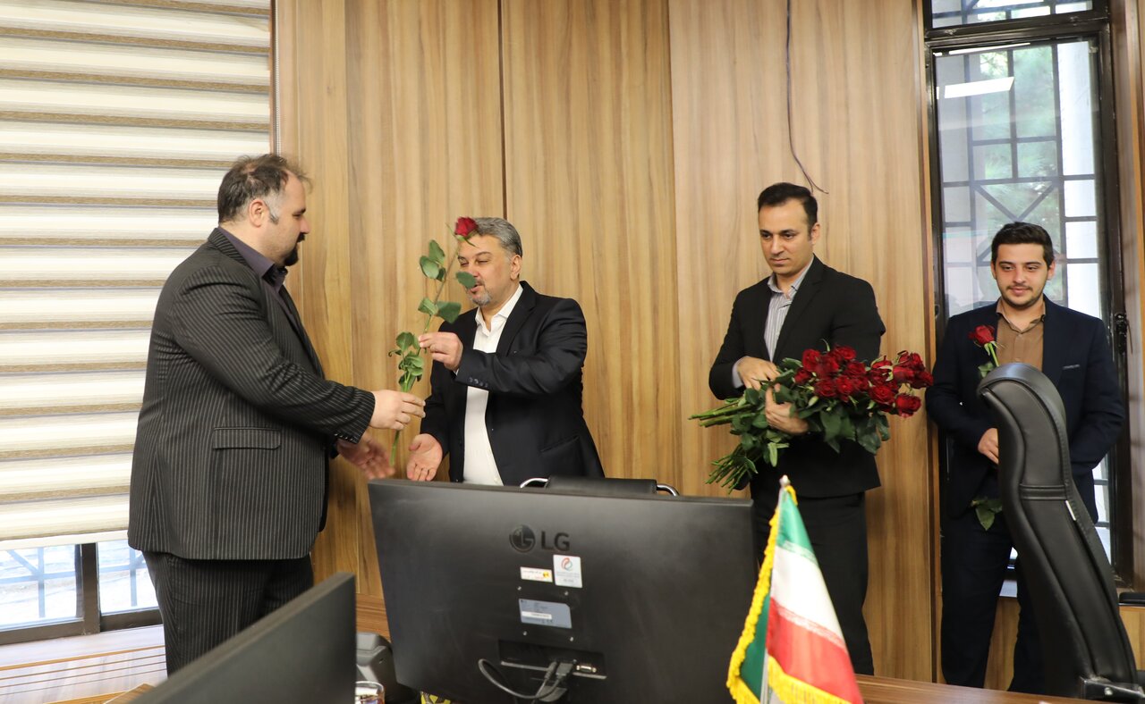 تقدیر مدیرعامل توانیر از همکاران مرکز ملی راهبری شبکه برق کشورو مرکز ملی پایش و کنترل مصرف برق