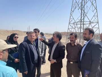 بازدید نماینده وزیر نیرو از طرح‌های نهضت ملی مسکن در استان البرز