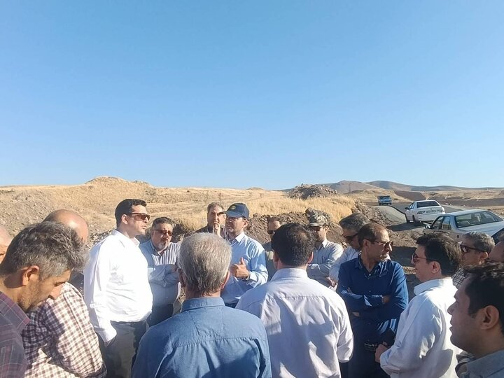 تاکید مدیرعامل برق منطقه‌ای غرب بر تسریع در اجرای طرح‌های انتقال نیرو با اولویت رفع مشکلات