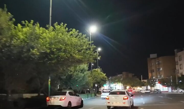 روشنایی مسیر چایکنار تبریز با  نصب ۱۲۰ دستگاه چراغ LED