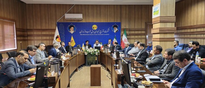 نشست کمیسیون تخصصی مالی انجمن صنفی کارفرمایی شرکتهای توزیع برق برگزار شد