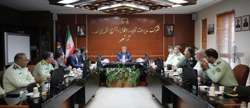 تقدیر از فرماندهان و تلاشگران نیروی انتظامی در شرکت توانیر