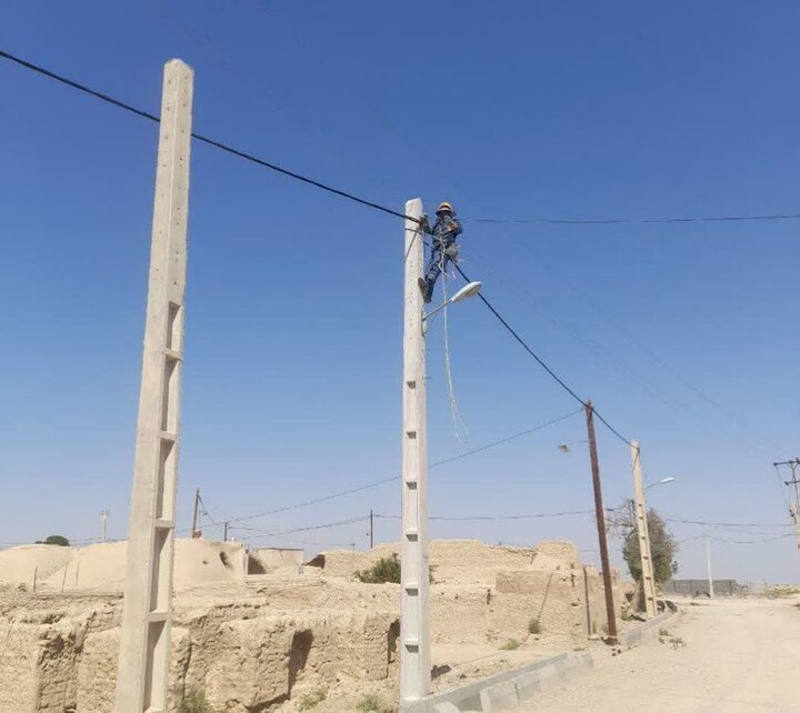 بهینه‌سازی شبکه برق روستای حسن‌آباد دامغان