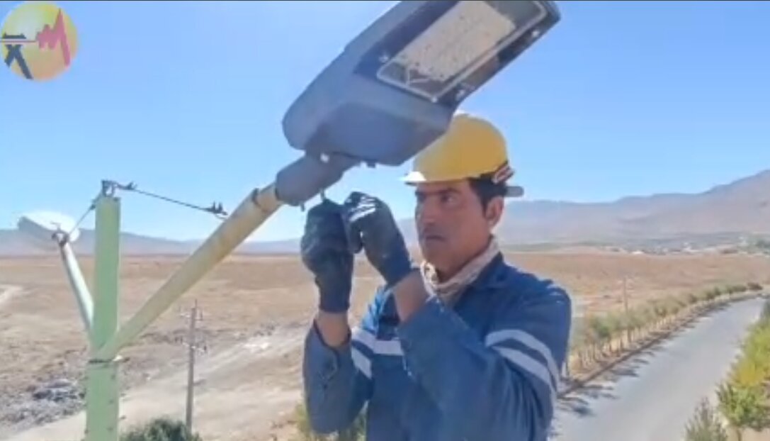 آغاز مرحله دوم طرح «جهاد روشنایی» در شهرستان سمیرم اصفهان آغاز مرحله دوم طرح «جهاد روشنایی» در شهرستان سمیرم اصفهان