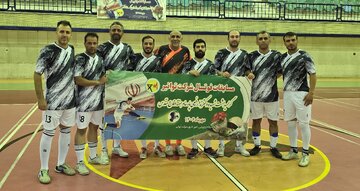 قهرمانی تیم توانیر در مسابقات فوتسال یادواره شهیده رفیعی پارسا