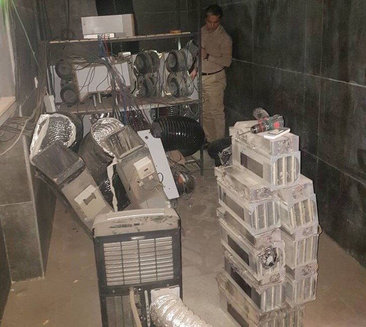 کشف ۱۷۰ دستگاه استخراج غیرمجاز رمزارز در استان خراسان رضوی