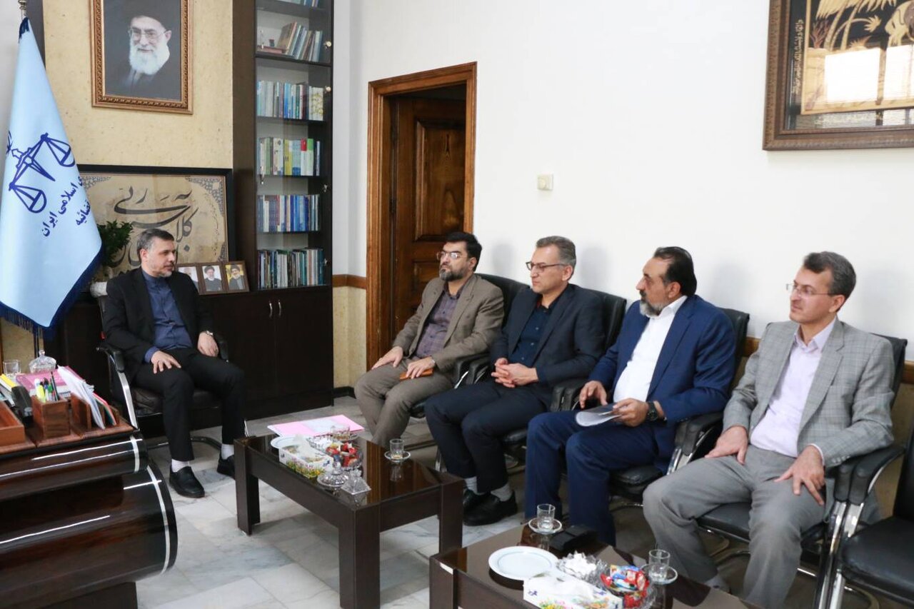 تاکید بر همکاری قضایی در رفع چالشهای صنعت برق تاکید بر همکاری قضایی در رفع چالشهای صنعت برق