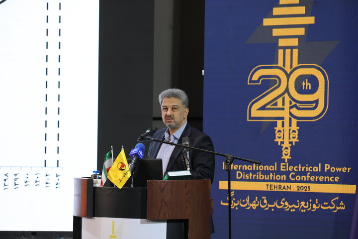 مدیریت مصرف و هوشمندسازی، مسیر جدید صنعت برق ایران است