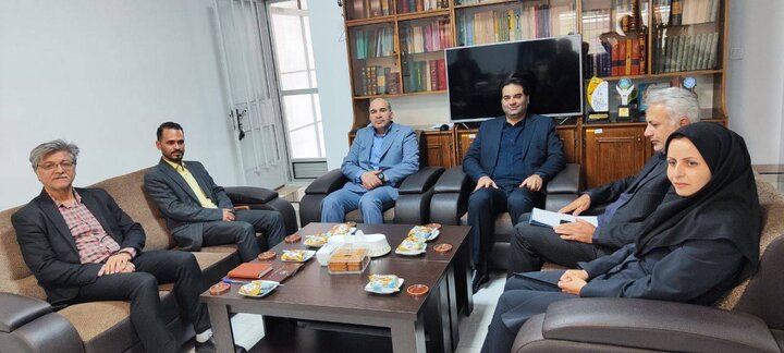 هم‌افزایی شرکت توزیع برق سمنان و تعزیرات حکومتی استان در زمینه مبارزه با برق غیرمجاز