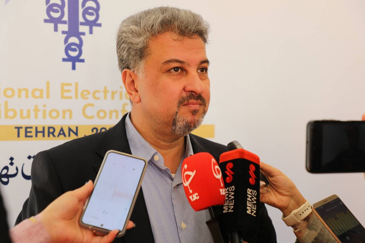 مدیرعامل توانیر: سوخت نیروگاهها ذخیره شده و صنعت برق آماده زمستان و تابستان آینده است مدیرعامل توانیر: سوخت نیروگاهها ذخیره شده و صنعت برق آماده زمستان و تابستان آینده است