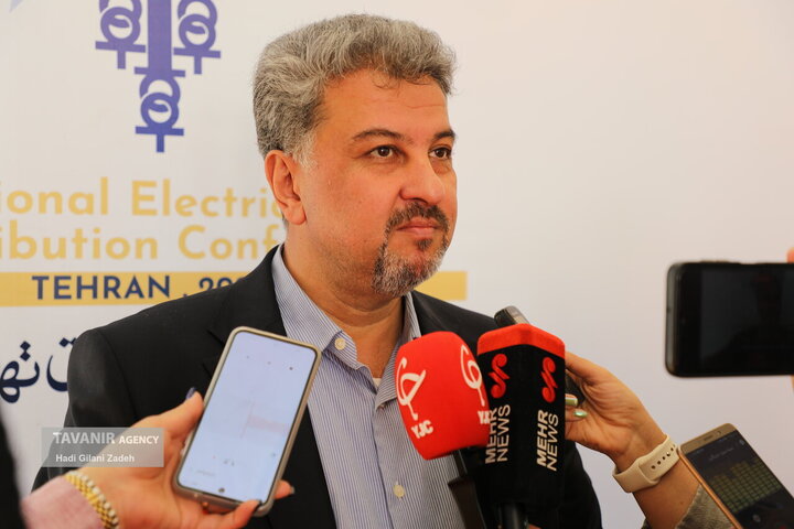 مصاحبه با مسوولان در حاشیه بیست‌ونهمین کنفرانس بین‌المللی شبکه‌های توزیع نیروی برق