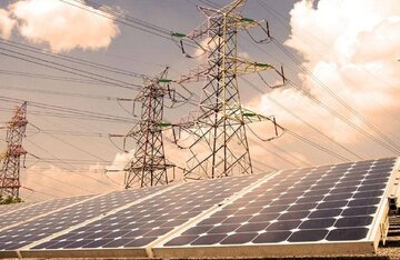 آغاز عملیات اجرایی احداث ۱۵ مگاوات نیروگاه خورشیدی در اهواز