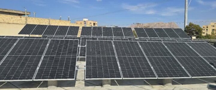 بهره‌برداری از نیروگاه خورشیدی هیبریدی 36 کیلوواتی در شهرستان شهررضا