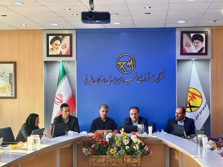 تفاهم‌نامه ساخت نیروگاه خورشیدی ۵۰۰ مگاواتی در نصرت‌آباد البرز