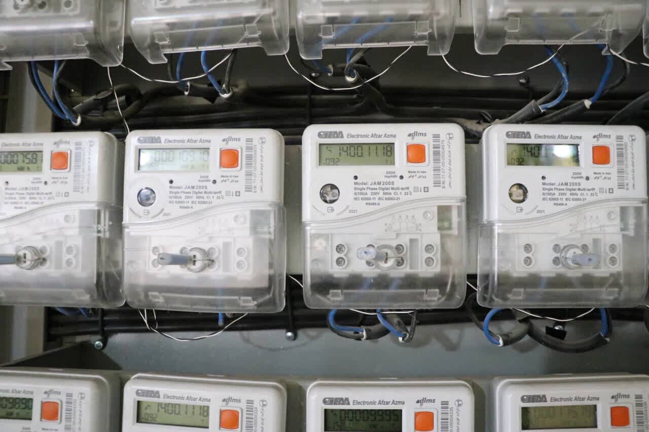 نصب بیش از ۱۳۷ هزار دستگاه کنتور هوشمند در مناطق تحت پوشش برق تبریز