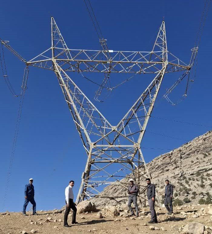 بازدید مدیرعامل برق منطقه‌ای باختر از خط ۴۰۰ کیلوولت سد شهید عباسپور