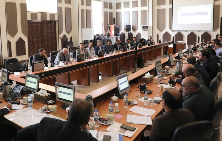 کاهش ناترازی برق در سمنان با توسعه و افزایش نیروگاه‌های خورشیدی