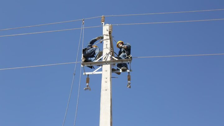 بهینه‌سازی ۵۰۰ کیلومتر شبکه برق معیوب گچساران
