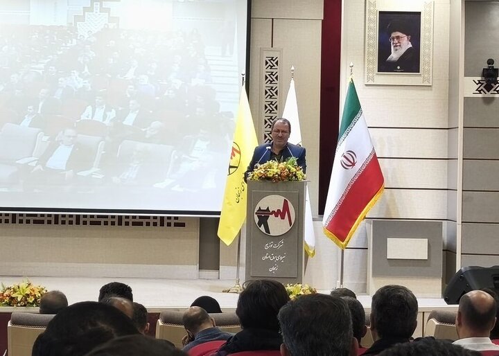 اتصال ۵ نیروگاه خورشیدی جدید به شبکه برق زنجان