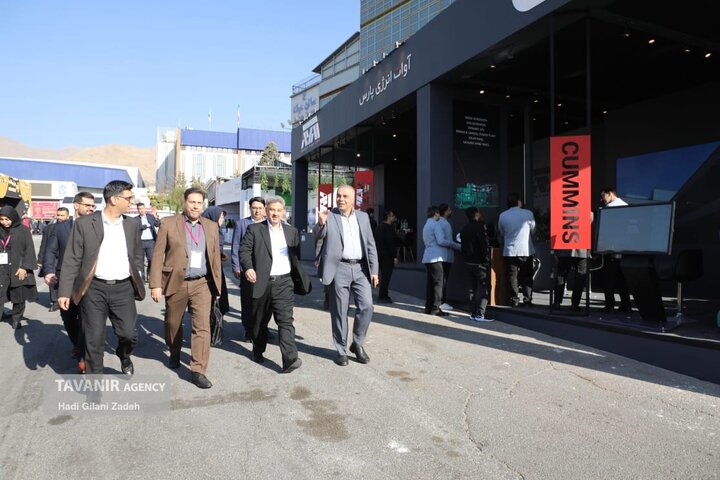 آغاز به‌کار بیست‌وپنجمین نمایشگاه بین‌المللی صنعت برق ایران با حضور وزیر نیرو و مدیران ارشد کشور