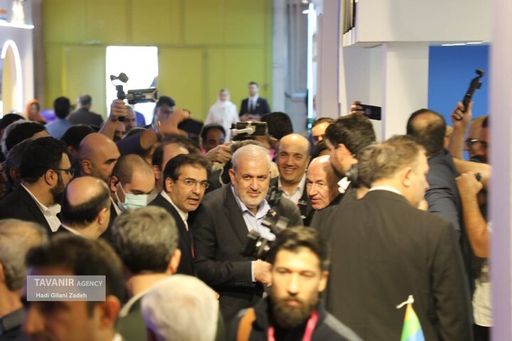 آغاز به‌کار بیست‌وپنجمین نمایشگاه بین‌المللی صنعت برق ایران با حضور وزیر نیرو و مدیران ارشد کشور