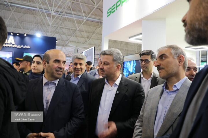 آغاز به‌کار بیست‌وپنجمین نمایشگاه بین‌المللی صنعت برق ایران با حضور وزیر نیرو و مدیران ارشد کشور
