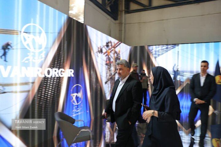 آغاز به‌کار بیست‌وپنجمین نمایشگاه بین‌المللی صنعت برق ایران با حضور وزیر نیرو و مدیران ارشد کشور