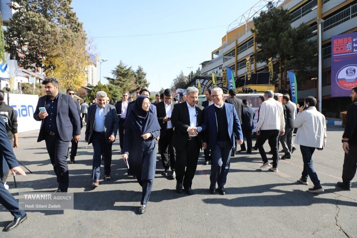 آغاز به‌کار بیست‌وپنجمین نمایشگاه بین‌المللی صنعت برق ایران با حضور وزیر نیرو و مدیران ارشد کشور