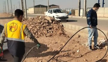 جمع‌آوری ۳۳ مورد برق غیرمجاز در قم