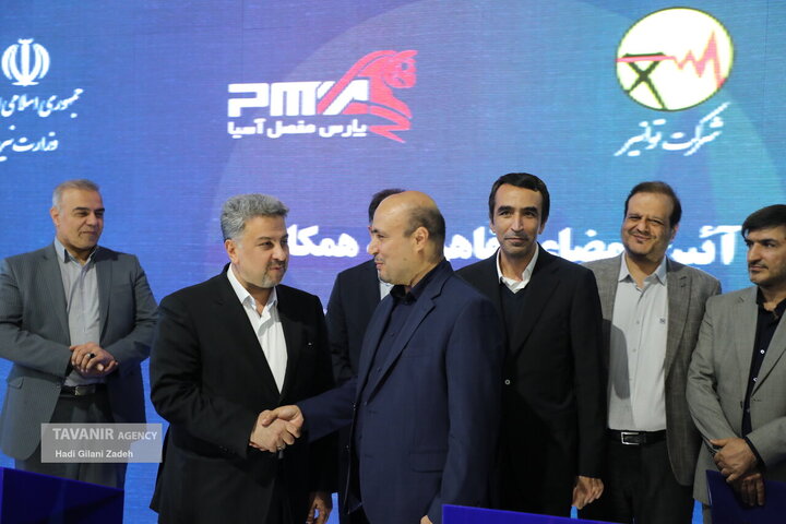 امضاي چندين تفاهم‌نامه بين توانير و بخشهاي مختلف صنعتي، پژوهشي و دانشگاهي